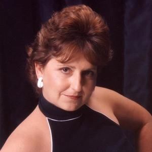 Meet your Posher, Elsa